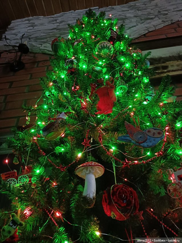 Ёлка 2023, а сколько можно держать праздник в доме