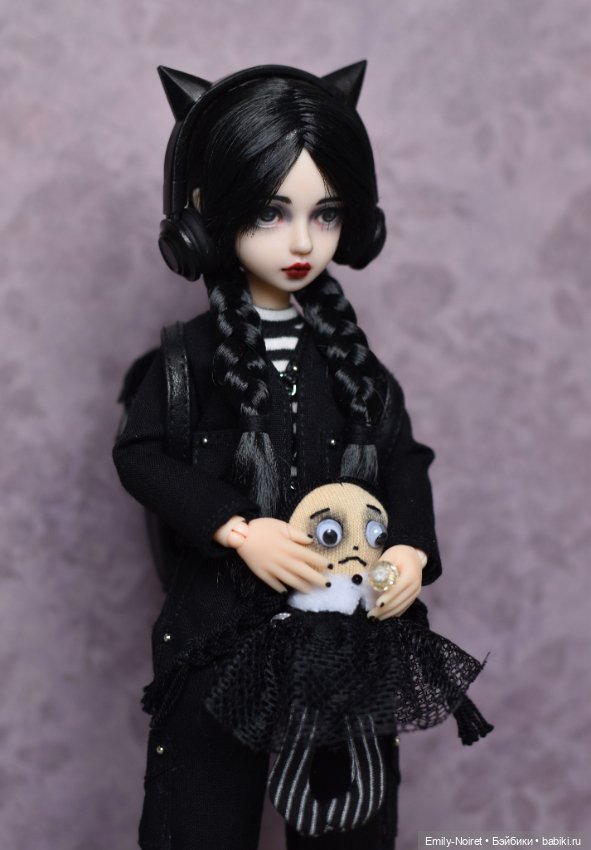Кукла для Уэнсдей — ООАК и репейнт игровых кукол: Bratz (фото 7)