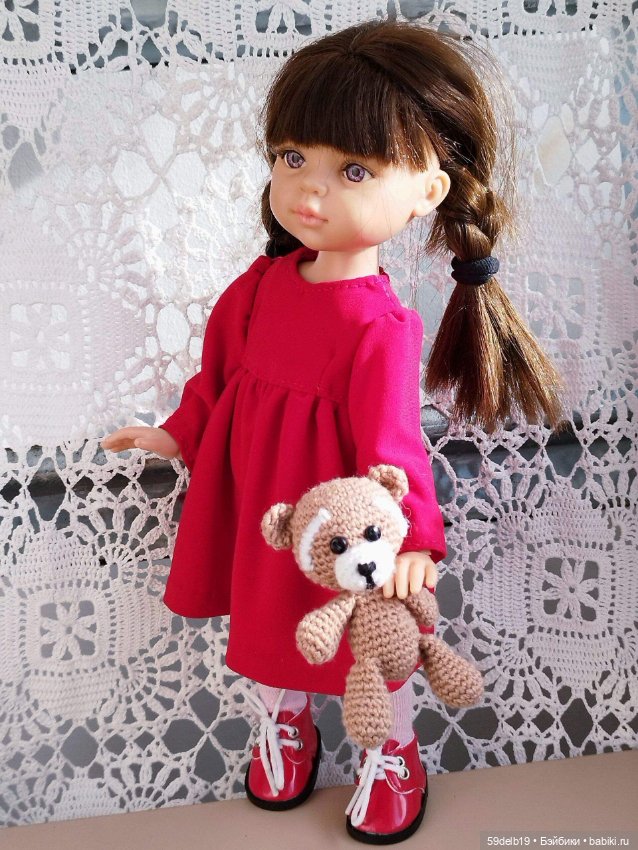 Красное платье в стиле беби-долл с ажурным воротничком для паолочки