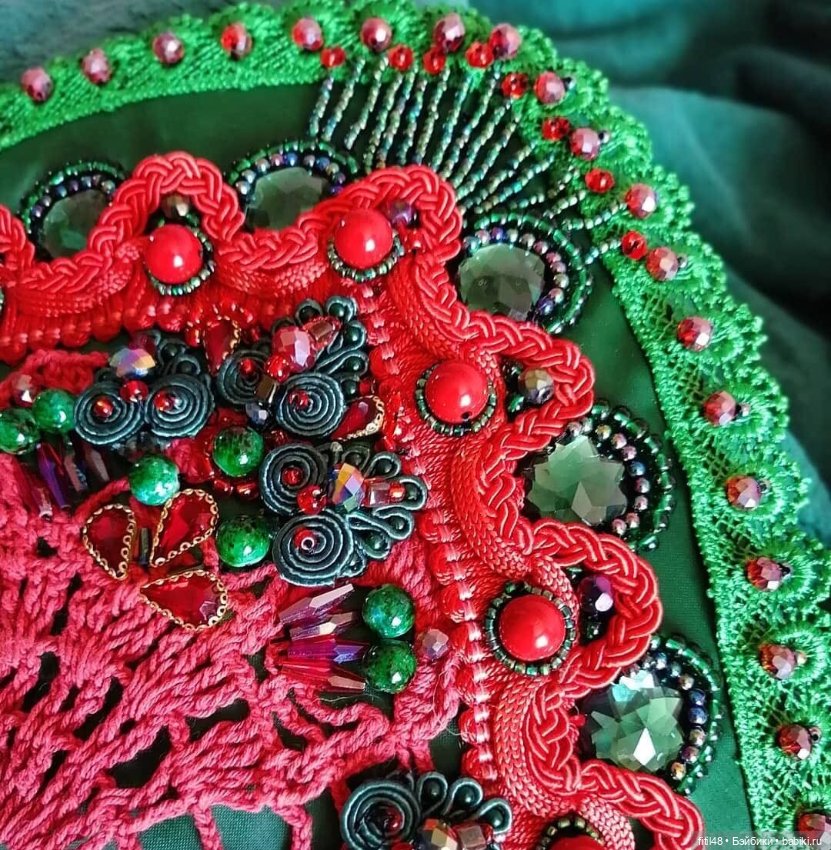 Умопомрачительной красоты кокошники Ольги Пашкиной