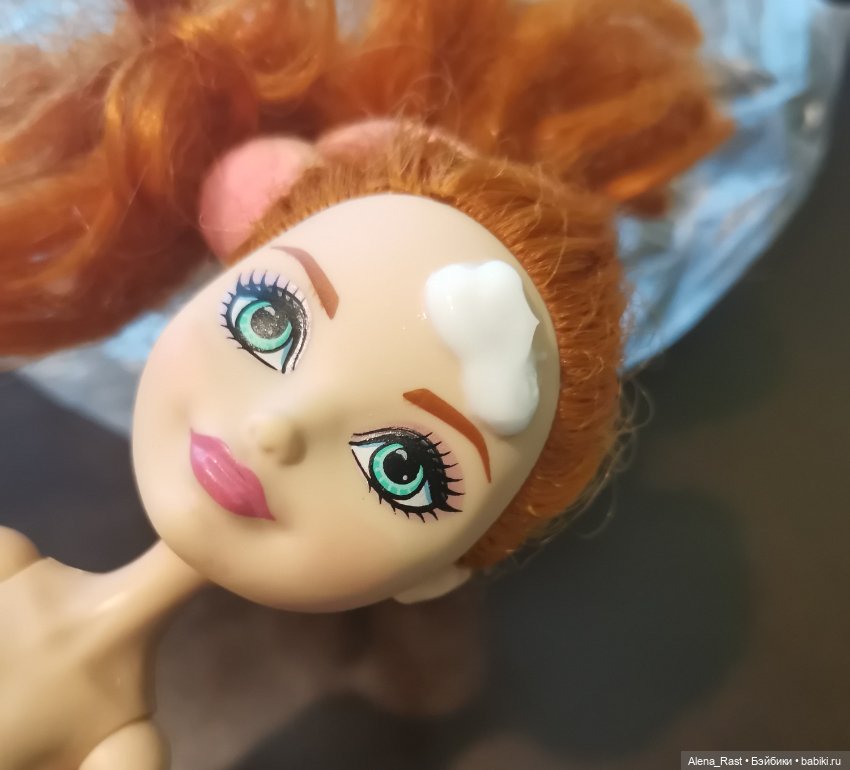 Убираем шариковую ручку с куклы (фото 6)