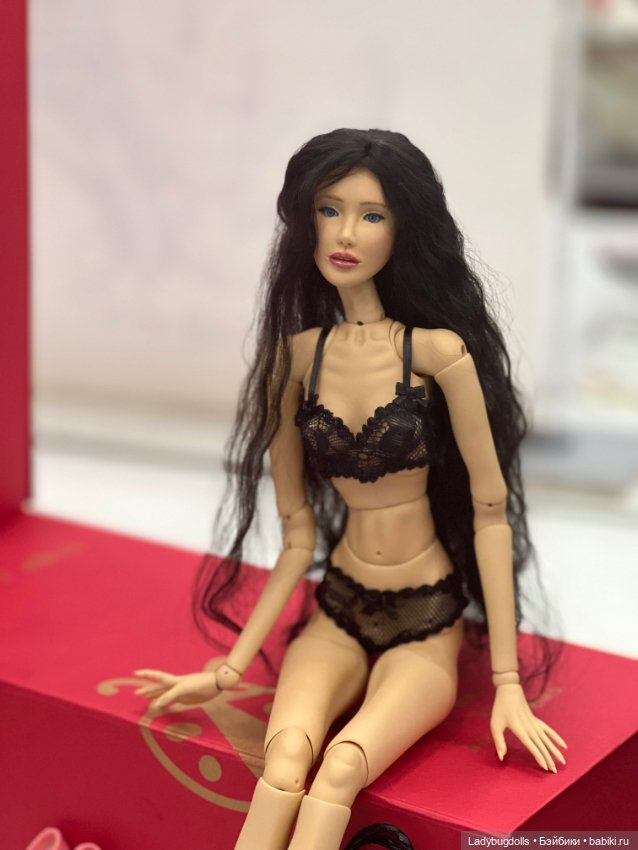 Моя первая выставка на Тишинке - Осенний бал кукол 2022