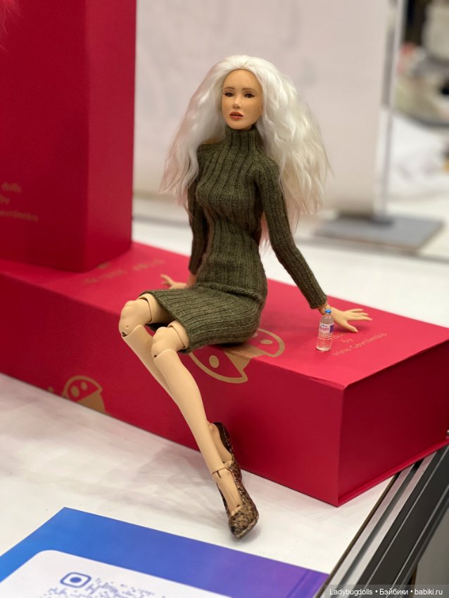 Моя первая выставка на Тишинке - Осенний бал кукол 2022