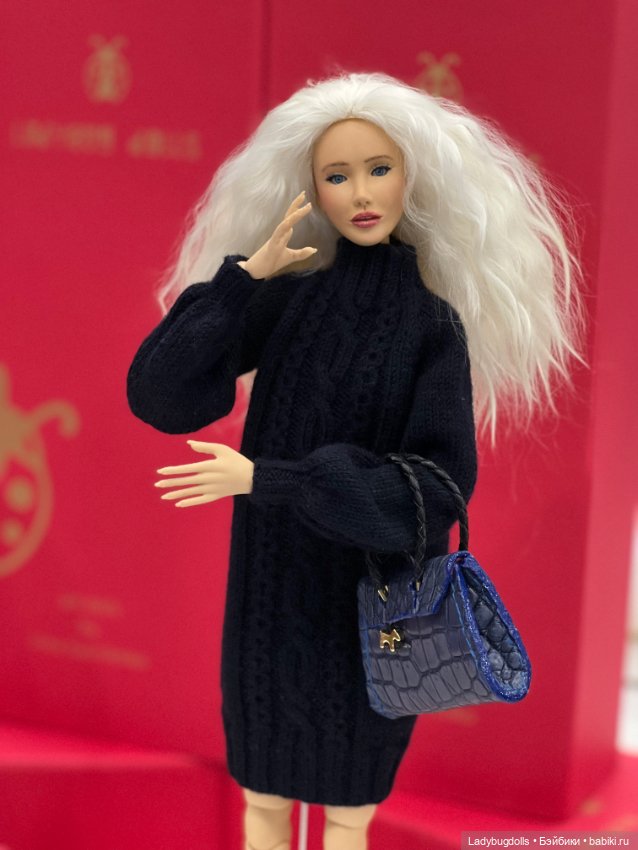 Моя первая выставка на Тишинке - Осенний бал кукол 2022