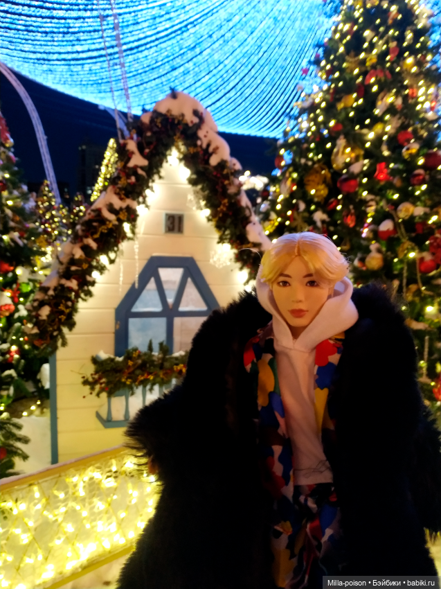 Вечерняя прогулка Сок Чжина