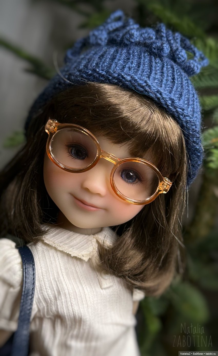 Мышка — Куклы Ruby Red (Руби Ред) Fashion Friends: Siblies (фото 9)