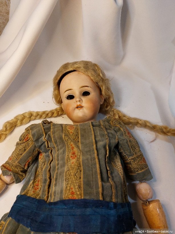 Помогите опознать — Опознание антикварных кукол: поиск по клейму