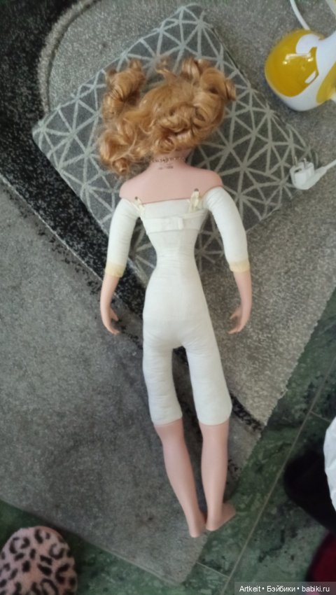 Кукла Court of Dolls Michelle (фото 5)