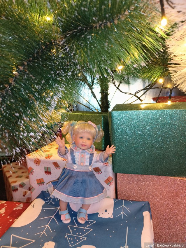 Новогодняя фотосессия с Беллой (адора мини (клубный набор) (фото 10)