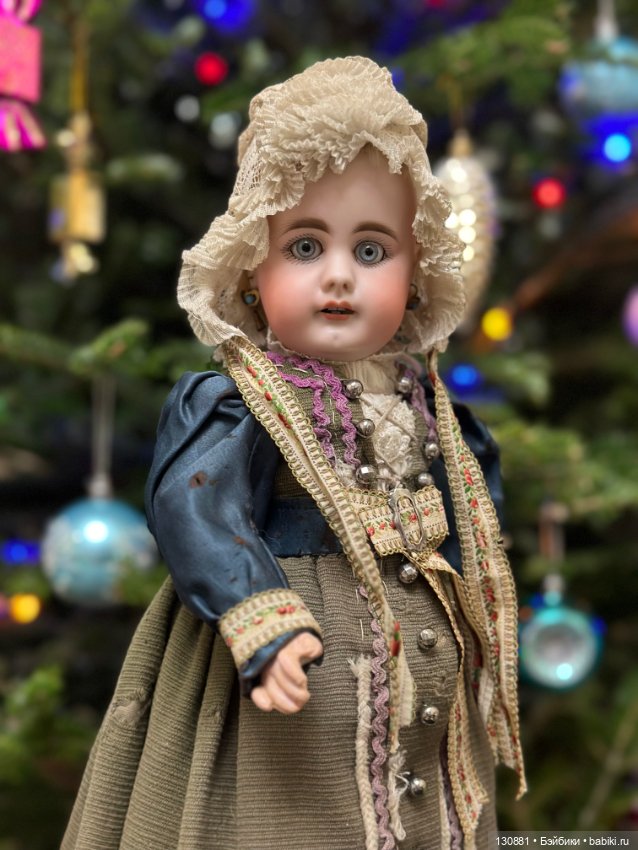 Антикварные куклы. Старый Новый год