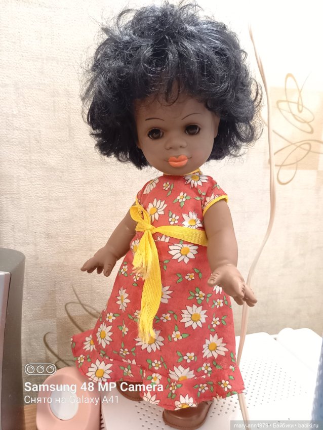 Помогите пожалуйста опознать куклу