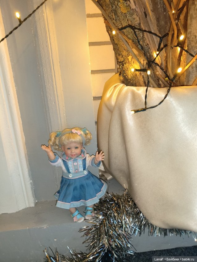 Новогодняя фотосессия с Беллой (адора мини (клубный набор) (фото 8)