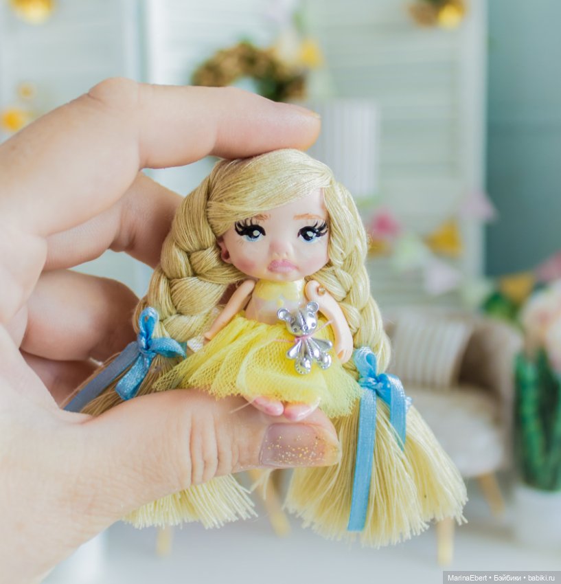 ⭐⭐⭐Кукла - брошь Эмма⭐⭐⭐ — Авторские миниатюрные куклы: лепка (фото 3)