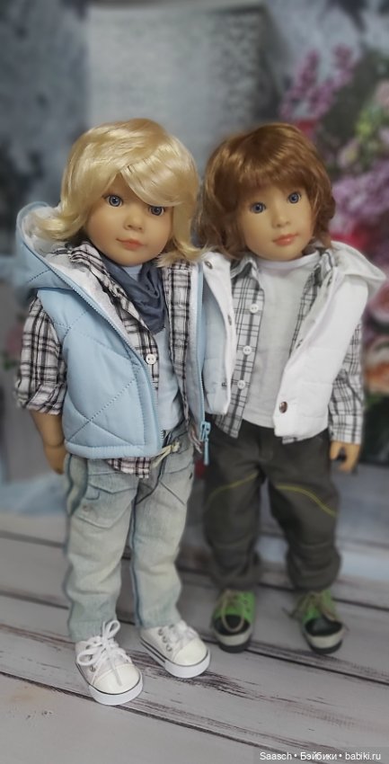 Мальчишки дружною толпой прикатили к нам домой (фото 5)