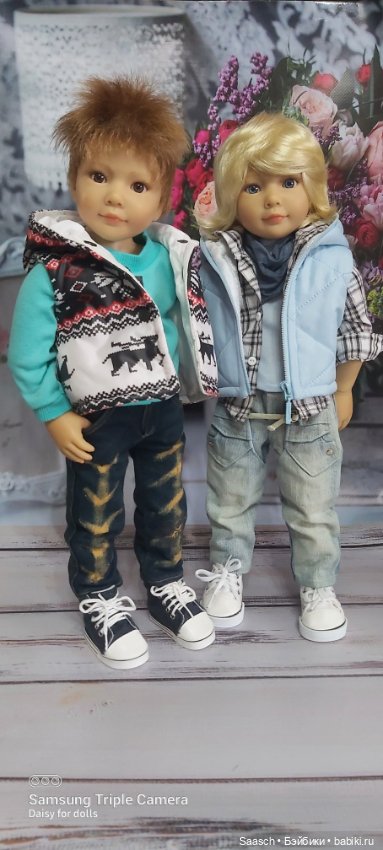 Мальчишки дружною толпой прикатили к нам домой (фото 7)