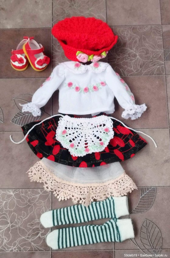 "Красная Шапочка" вновь в гардеробе паолочек