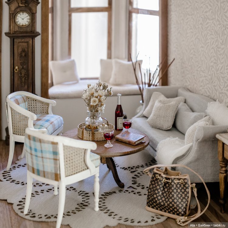 Миниатюрный дом Hillside Manor (фото 3)