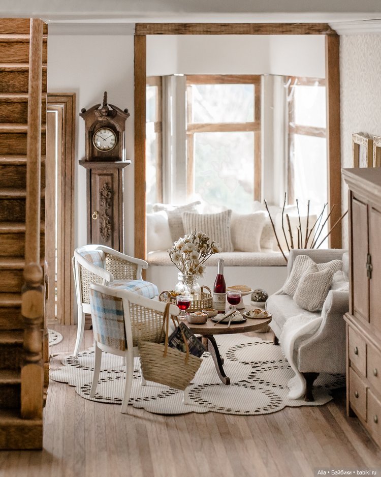 Миниатюрный дом Hillside Manor