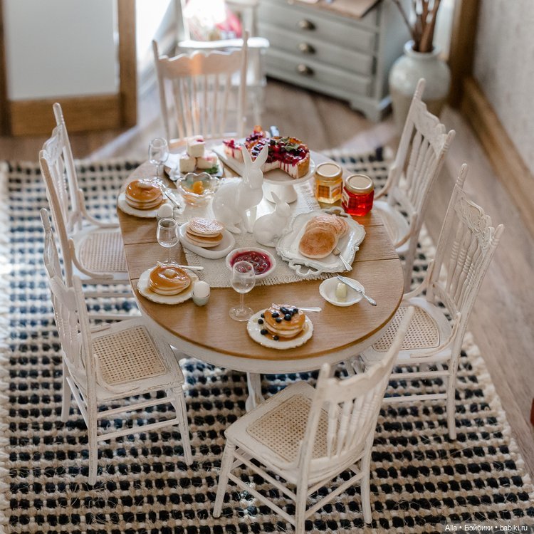 Миниатюрный дом Hillside Manor