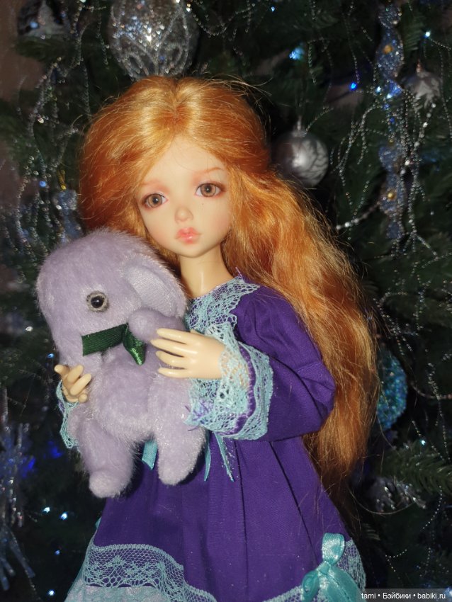 Девчушки под елочкой или Ёлка, прощай (фото 3)