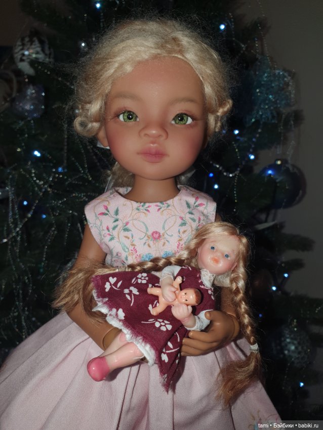 Девчушки под елочкой или Ёлка, прощай (фото 9)