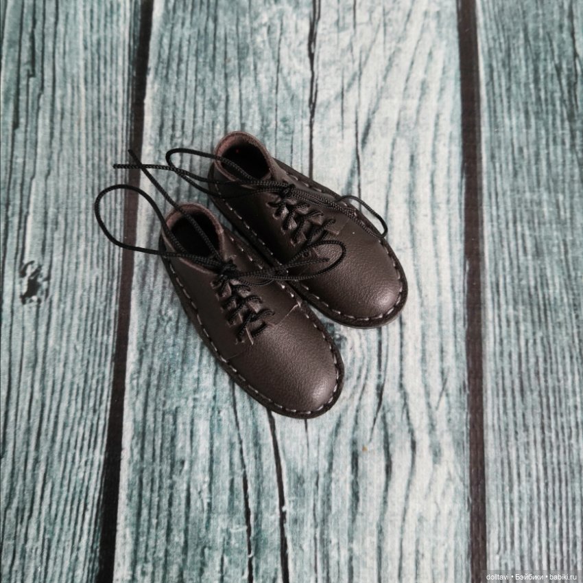 Новинки — Одежда и обувь для кукол своими руками: фото (фото 10)