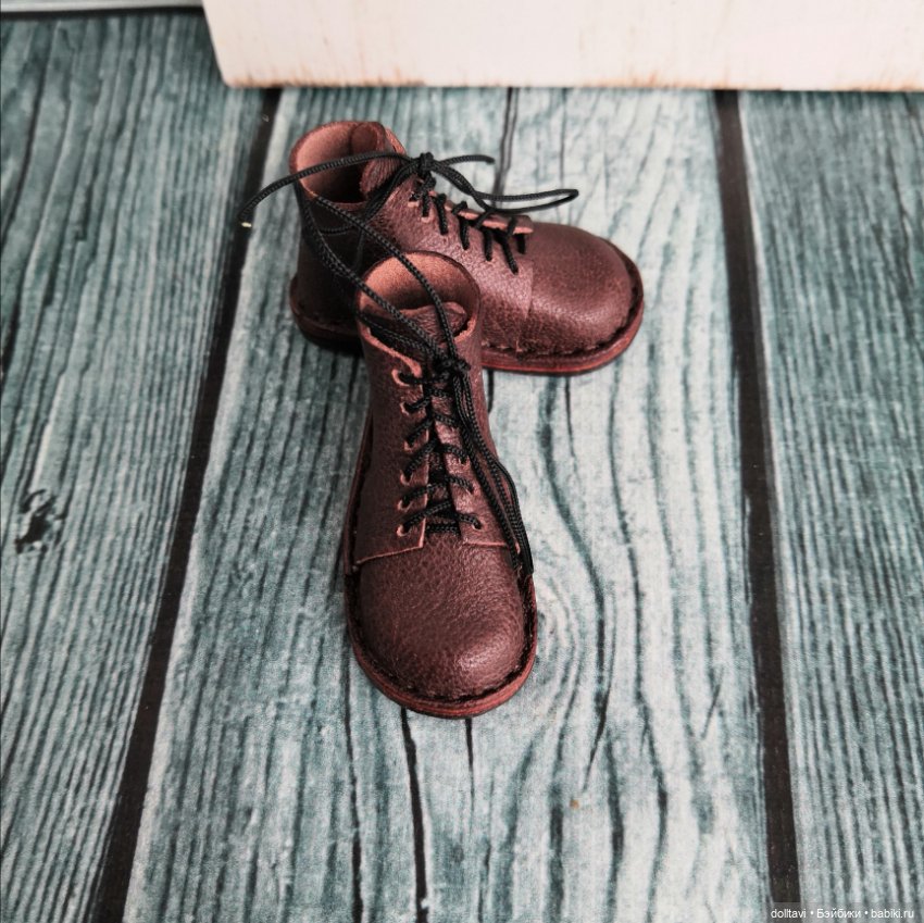 Новинки — Одежда и обувь для кукол своими руками: фото (фото 3)