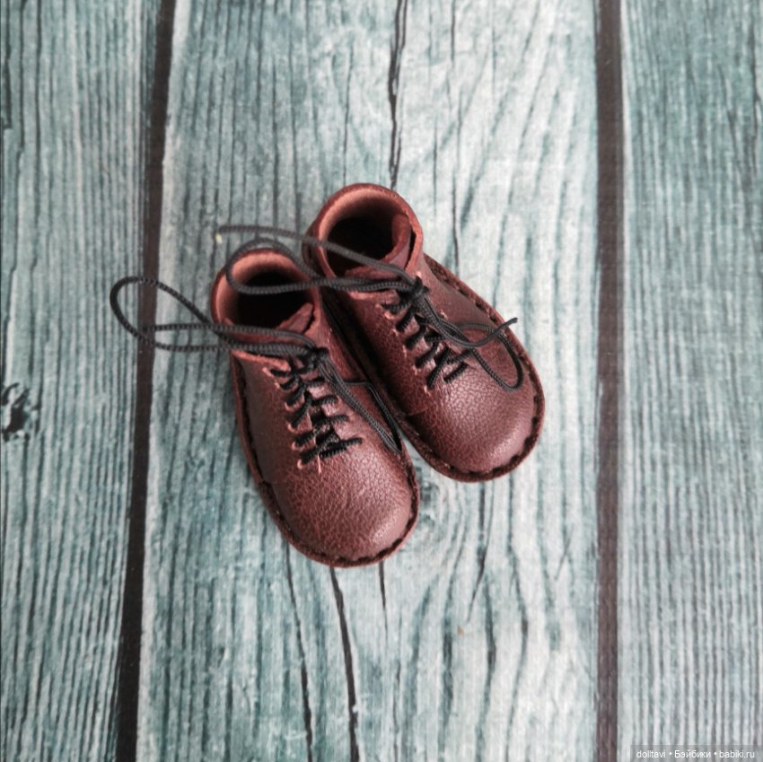 Новинки — Одежда и обувь для кукол своими руками: фото (фото 4)