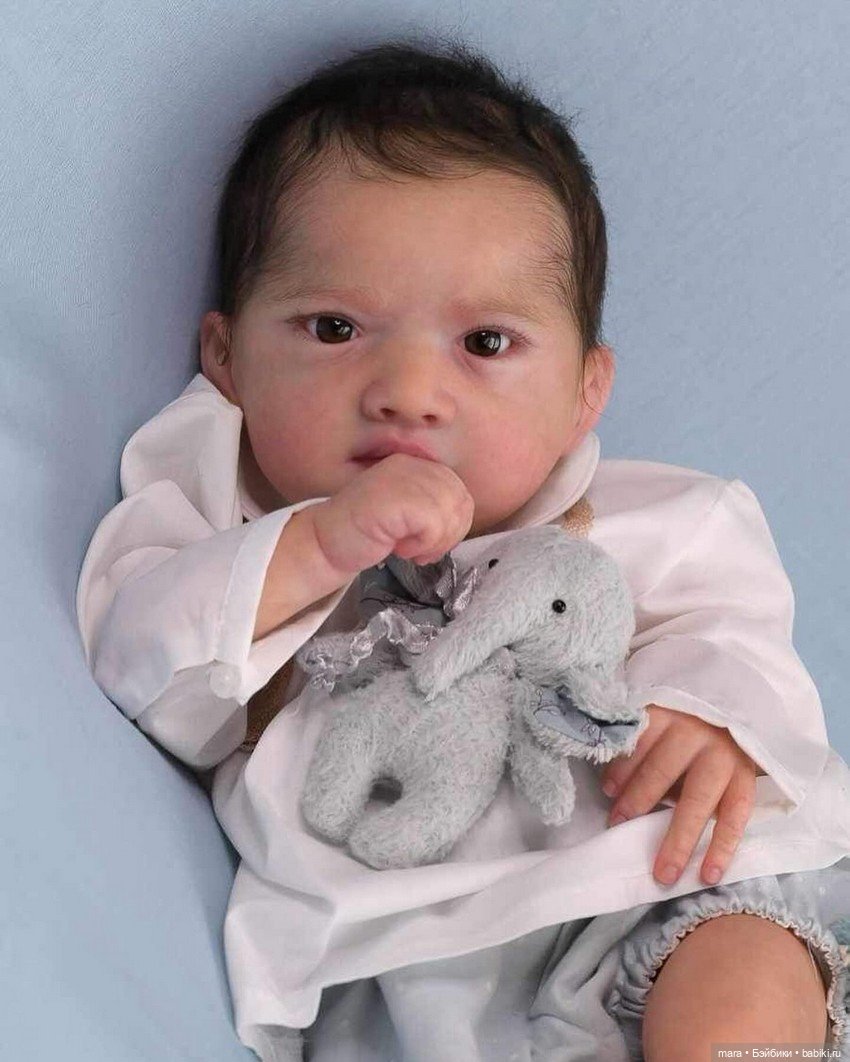 Aya скульптора Ebtehal Abul, автор прототипа Belirababy Reborn