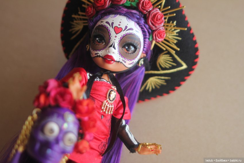 Rainbow high Maria Garcia De Los Muertos (фото 7)