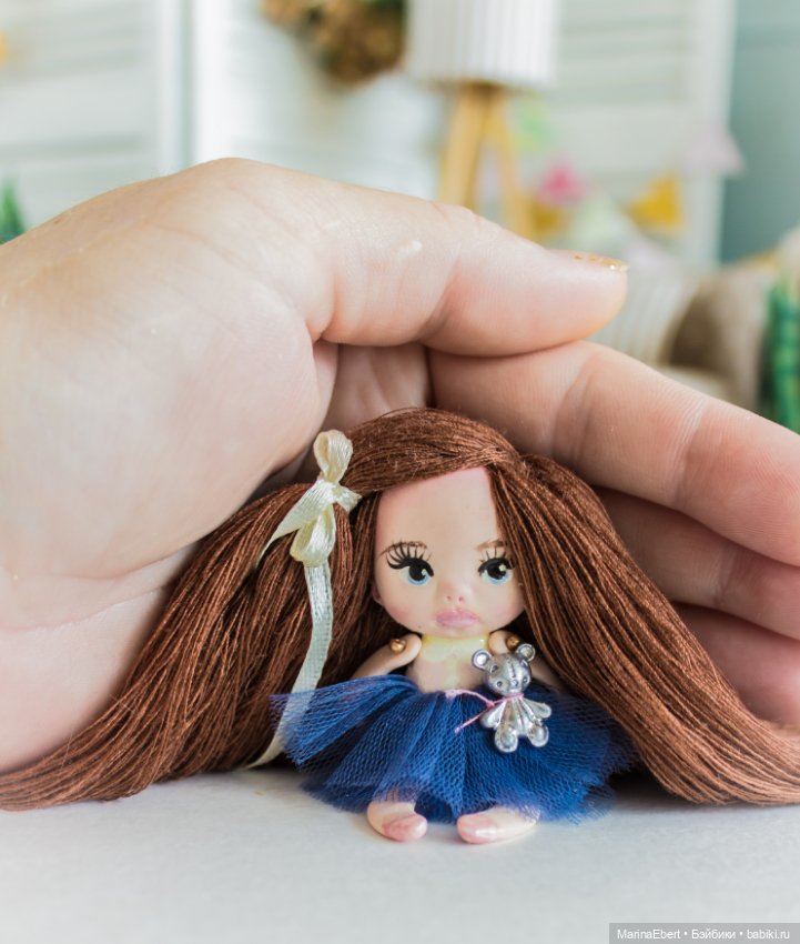 ⭐⭐⭐Кукла - брошь Лили⭐⭐⭐ — Авторские миниатюрные куклы: лепка (фото 5)