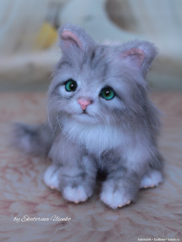 Котенок Дейзи — Авторские игрушки из разных материалов: синельная проволока (фото 2)