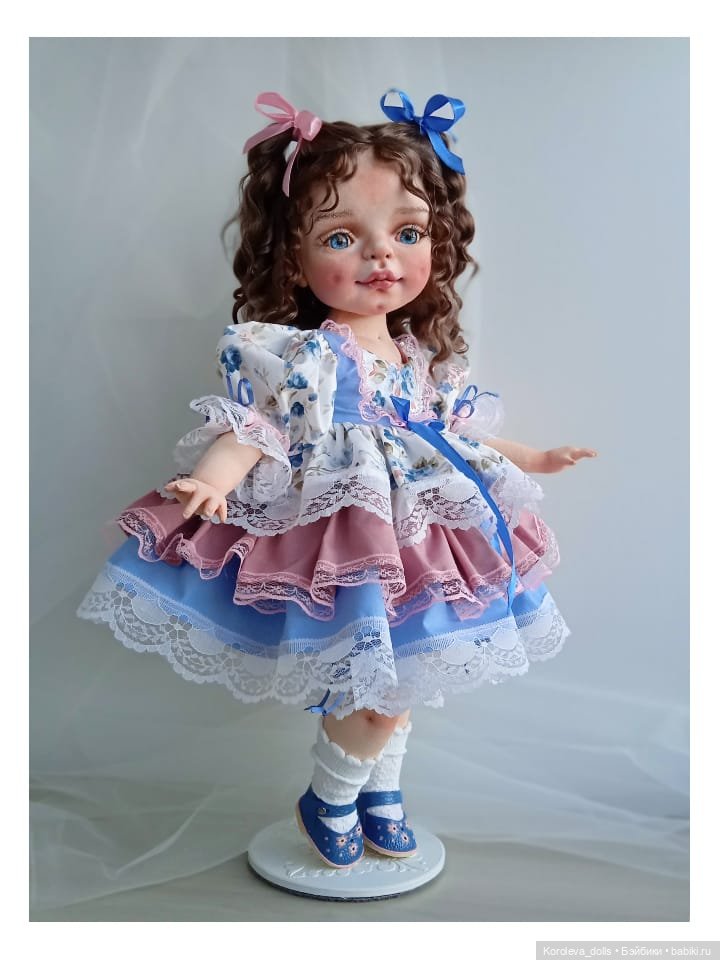 Этой куколкой я начинаю 2024 год