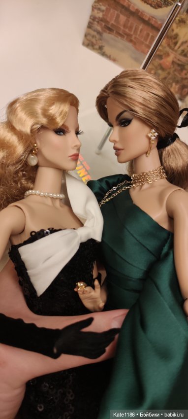 Разный скин тон вайт у кукол Integrity Toys