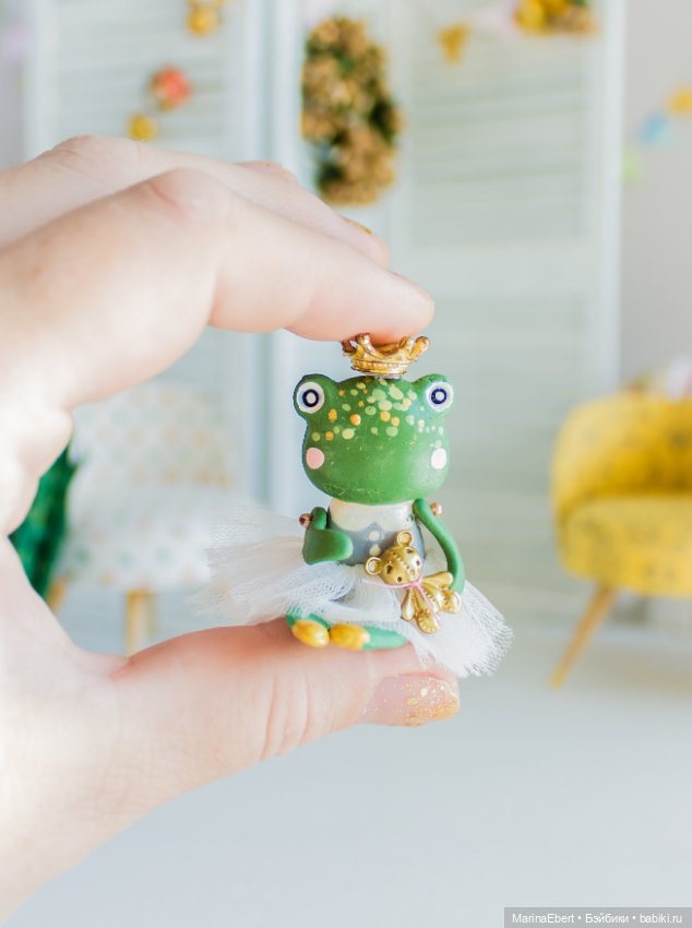 🔸🔸🔸Лягушечка Лизи🔸🔸🔸 — Лепка авторских игрушек и папье (фото 3)