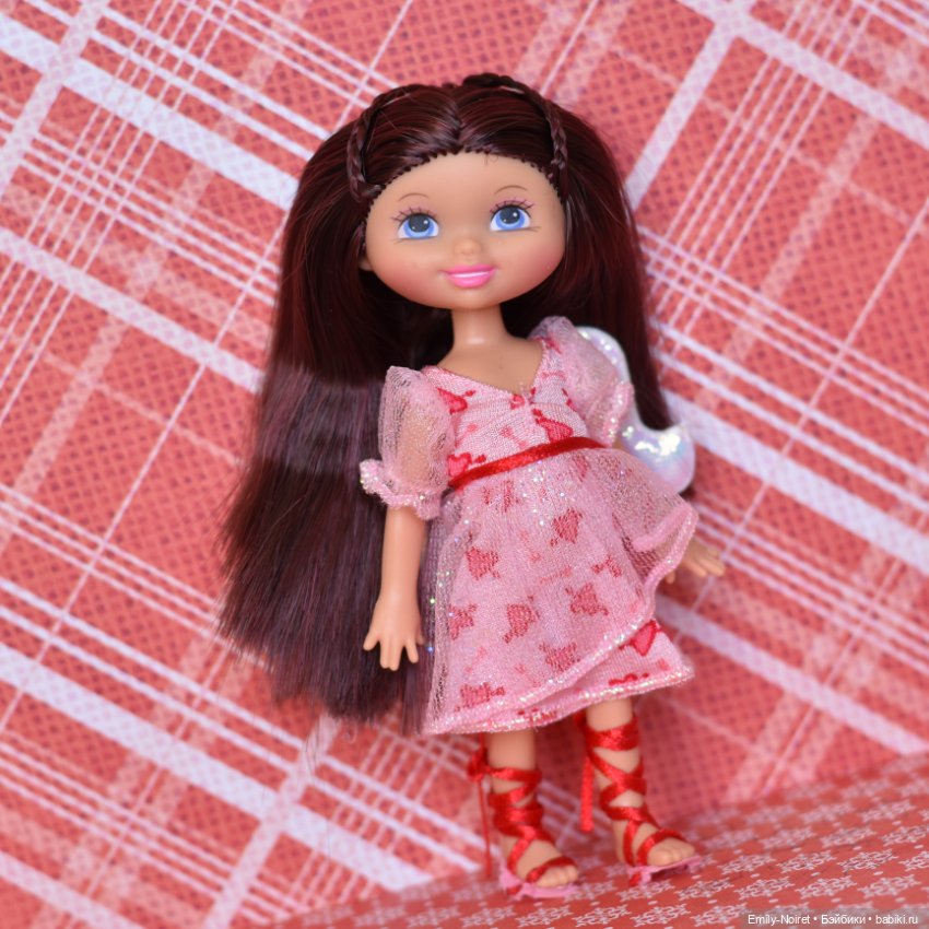 Кукольная подборка — Коллекции игровых кукол (Playline): фото полок (фото 5)