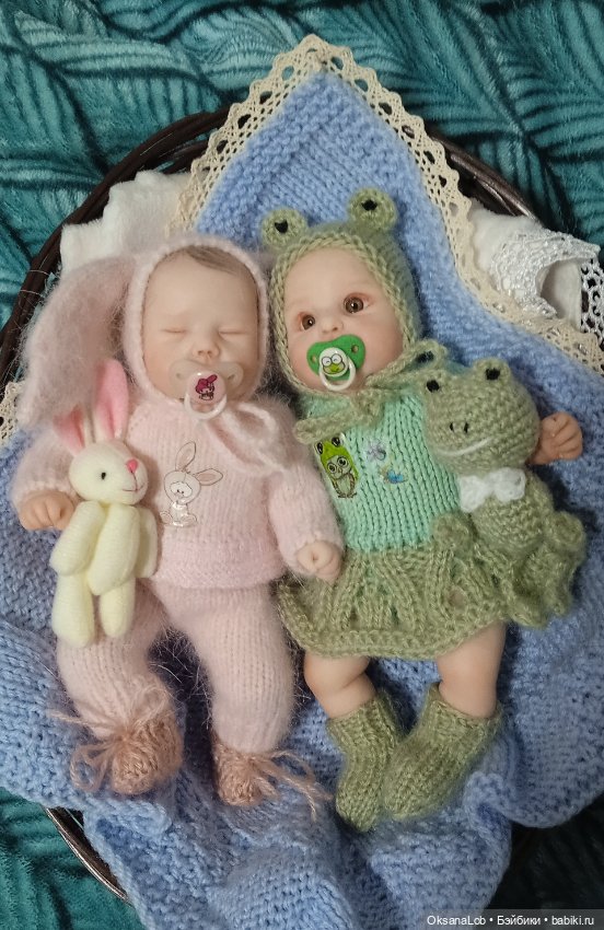 Вязалочки для крошечек — Одежда и обувь для кукол своими руками: фото
