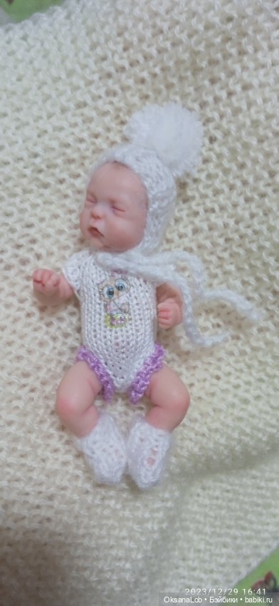 Вязалочки для крошечек — Одежда и обувь для кукол своими руками: фото