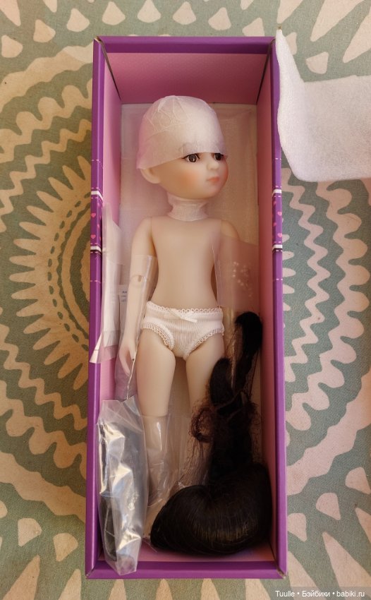 Руби Ред Зоэ — Куклы Ruby Red (Руби Ред) Fashion Friends: Siblies (фото 4)