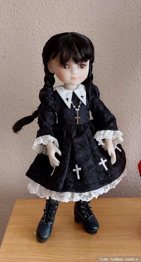 Руби Ред Зоэ — Куклы Ruby Red (Руби Ред) Fashion Friends: Siblies