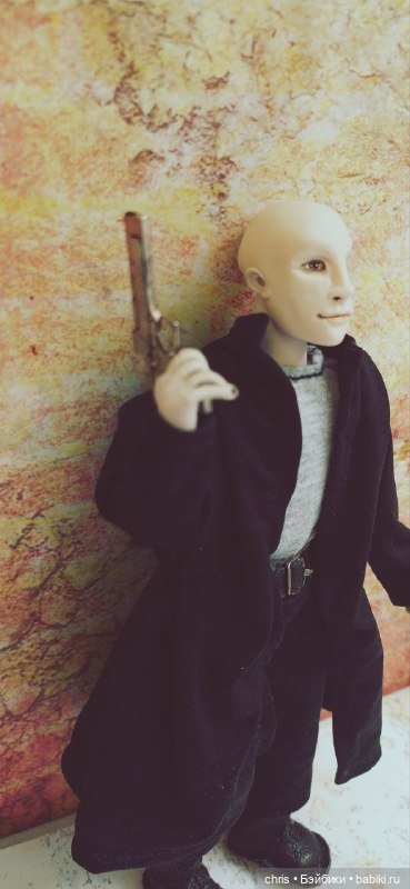 Виктор Зсазс ( Персонаж сериала "Готэм")