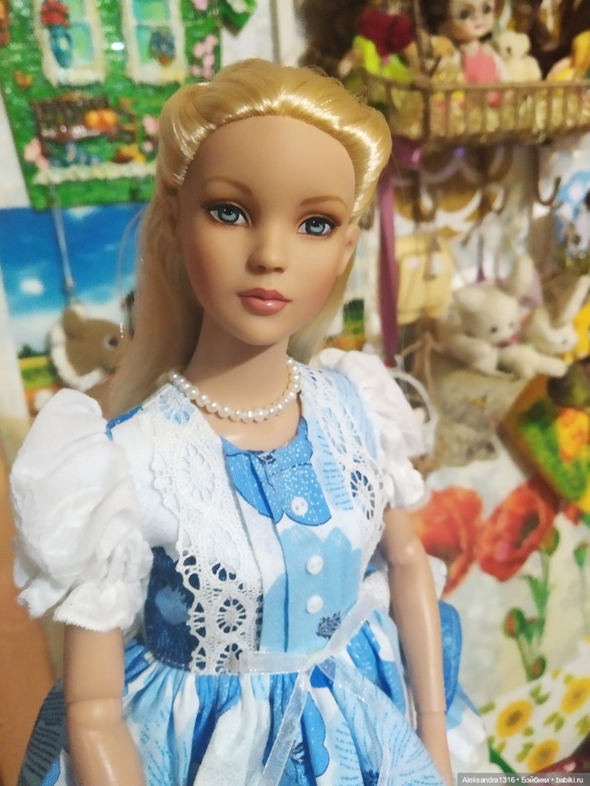 Мой 100 топик — Домашние коллекции кукол: фото собраний