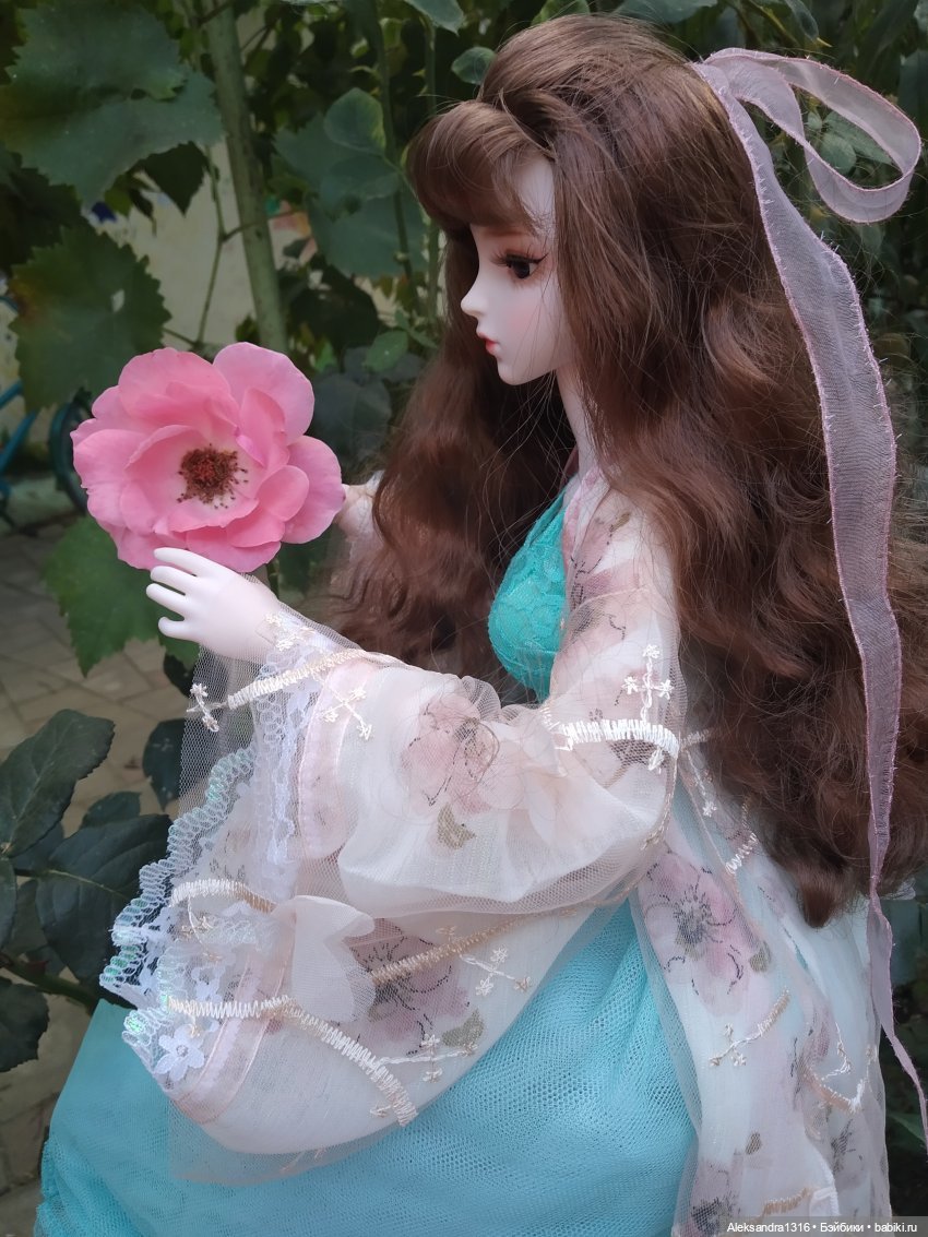 Мой 100 топик — Домашние коллекции кукол: фото собраний