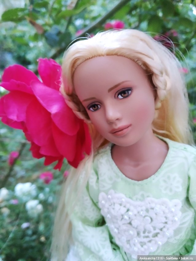 Мой 100 топик — Домашние коллекции кукол: фото собраний