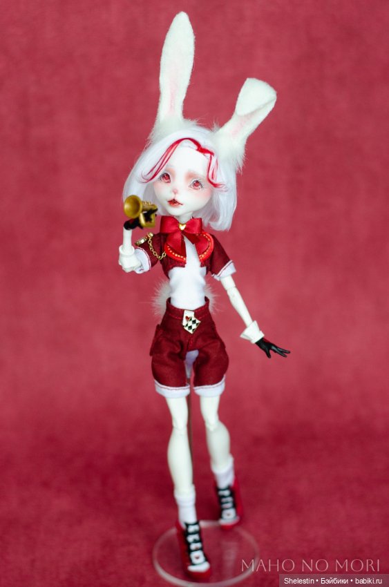 Белый кролик Арт проект: Алиса, сквозь зеркала (фото 3)