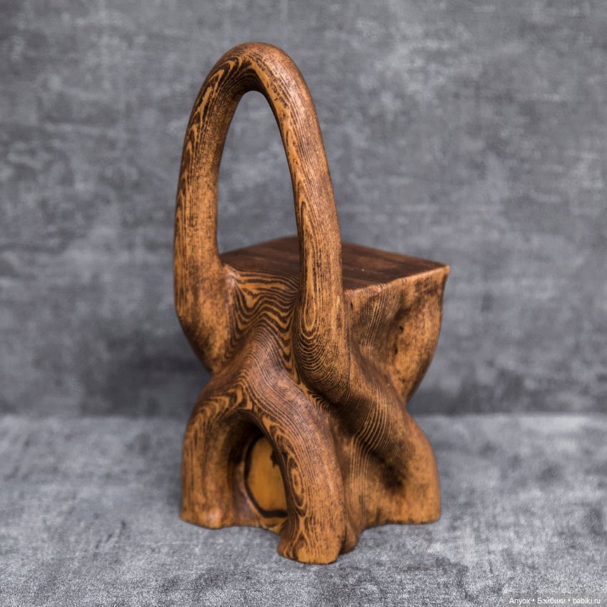 Маленькие стульчики для маленьких Ведьмочек (фото 8)