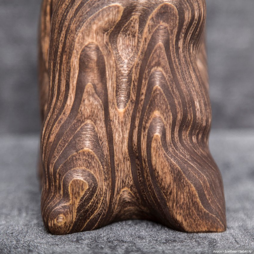 Маленькие стульчики для маленьких Ведьмочек