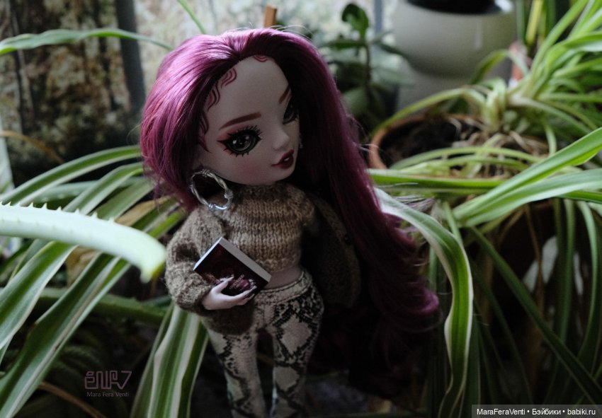 Новенькая - Калиста Сангвинария (Scarlet Rose) (фото 8)