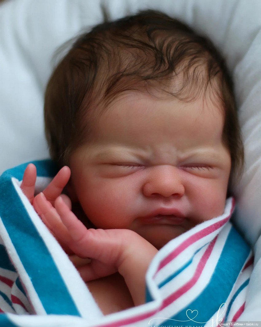 Gracie Mae скульптора Laura Lee Eagles, автор прототипа Jacqueline Kramer