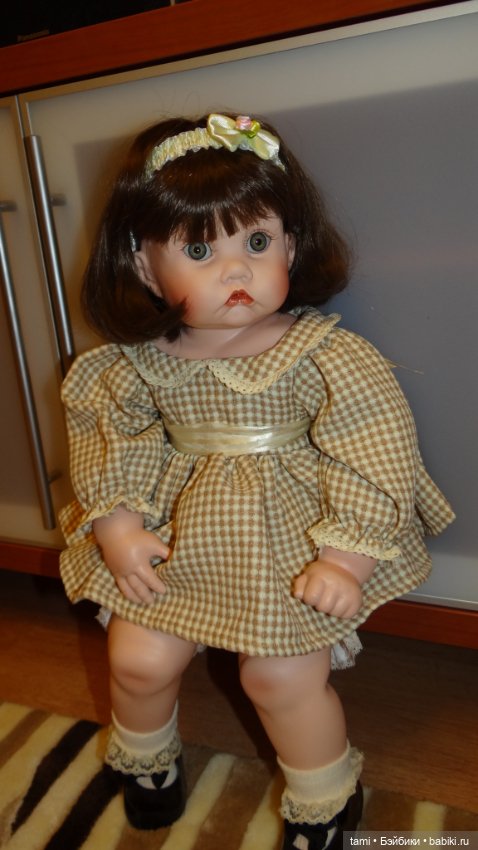 Carrie от Cindy Marschner Rolfe. Обижулька Кэрри ))